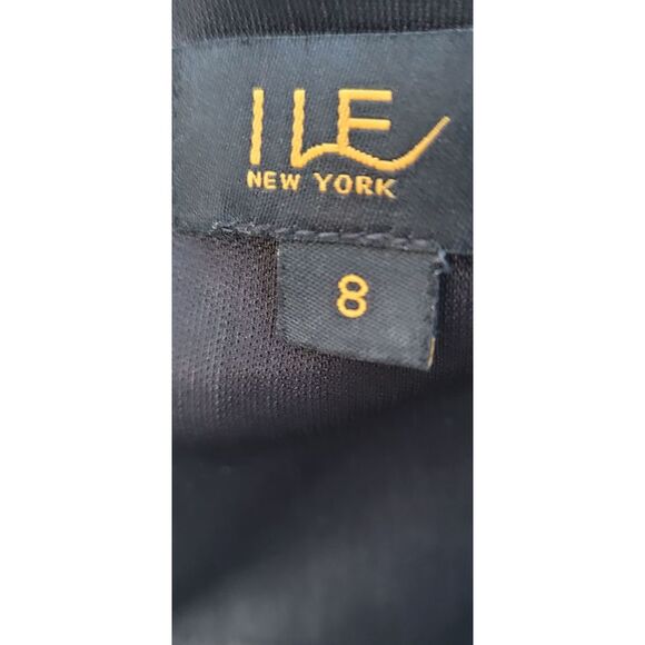 ILE Graphic Side Ruching Sleeveless Dress Black & White Size 8 - Picture 6 of 6